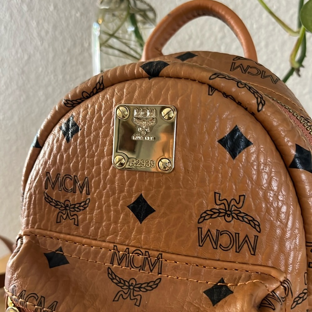 MCM mini Backpack - Picture 2 of 11